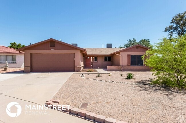 Building Photo - 10213 N 51st Dr Rental