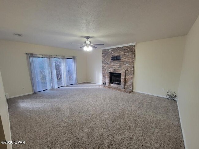 Photo - 3727 Greentree Pl