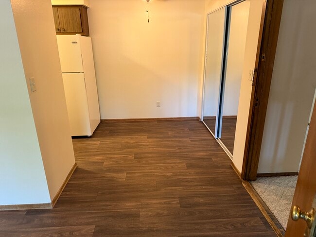 Photo - 48 on Cold Spring