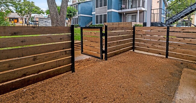 Chelsea Creek Apartment Homes