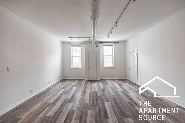 Photo - 1844 W Henderson St