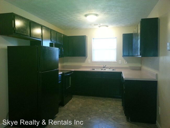 Photo - 3412 Hazelwood Ln