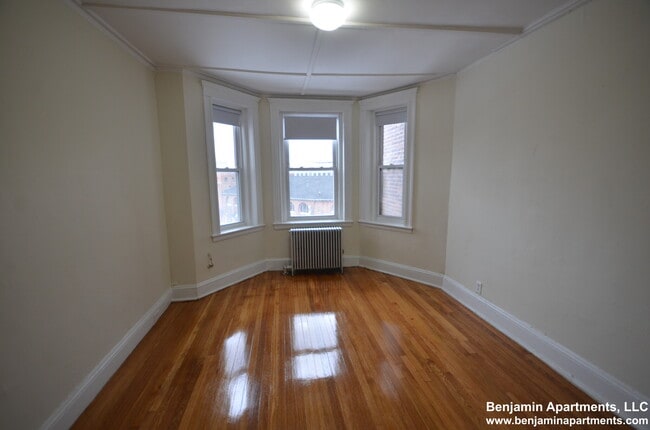 Building Photo - 1125 Boylston St Unit 46 Rental