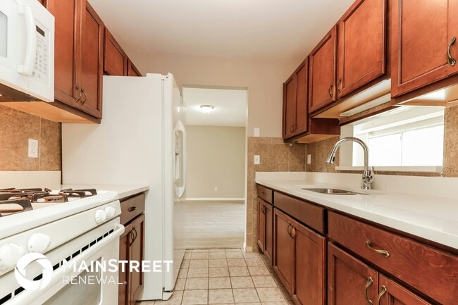 Photo - 4560 Chamber Ct