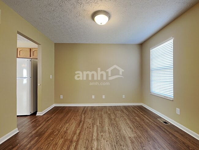 1468 Vanderlyn Ct