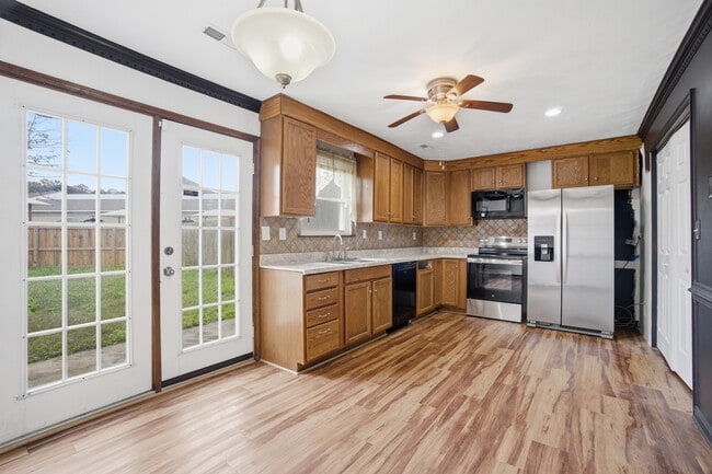 Photo - 639 Mill Landing Rd