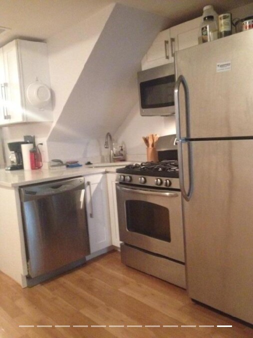 Building Photo - 243 Northampton St Unit 1 Rental