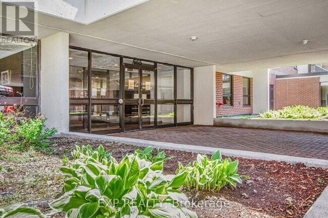 Photo - 665 Bathgate Dr Unit 802