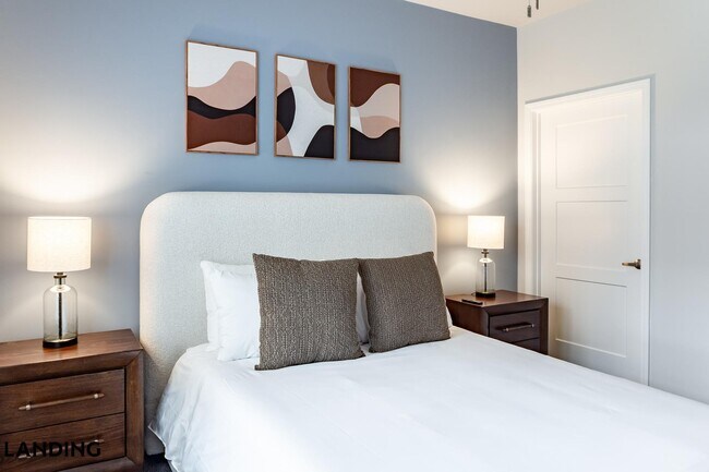 Photo - 2023 N Broadmoor Ave Unit 176