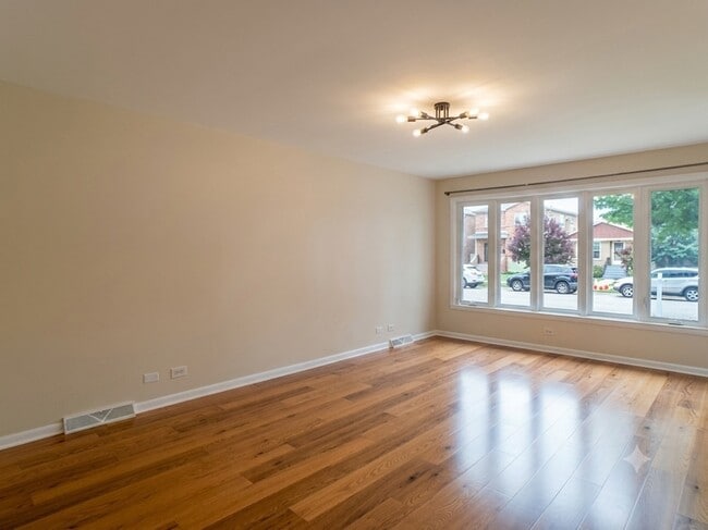 Photo - 7520 W Carmen Ave
