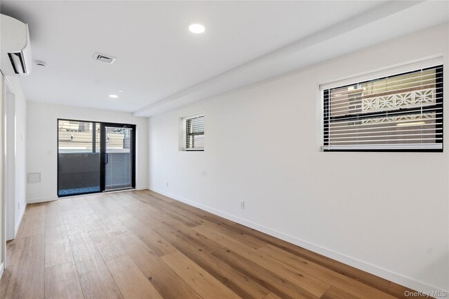Photo - 62-49 60th St Unit 1