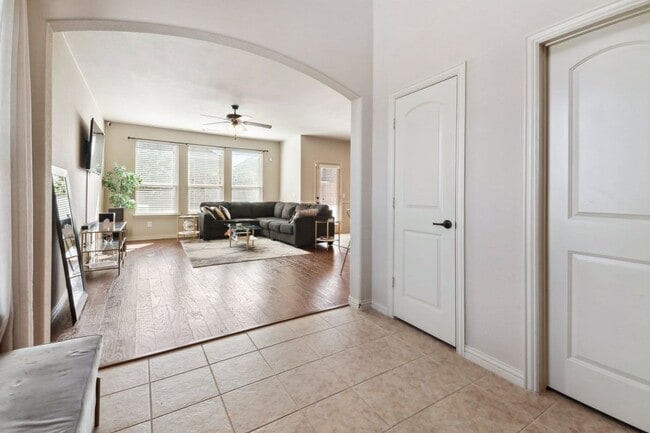 Photo - 875 Merino Drive