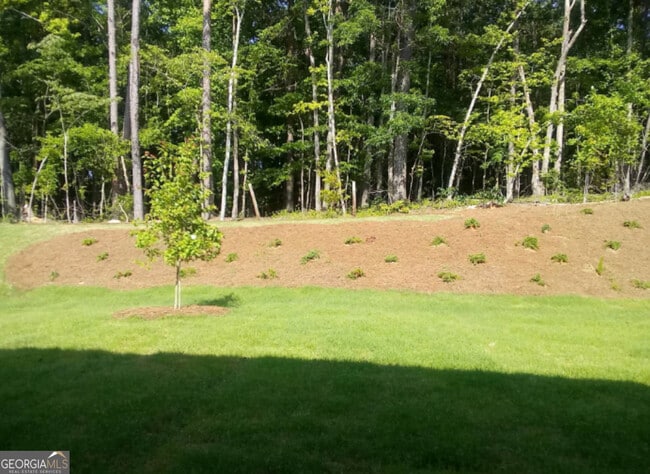 Photo - 124 Vivian Ln