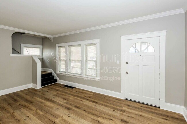 Photo - 3288 W 91st St