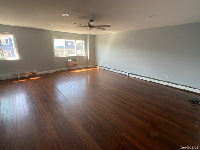 Photo - 1-84 Beach 97th St Unit 2