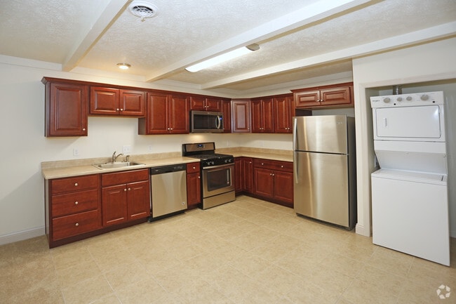 1BR, 1BA | 975 - 1,000 SF - Pioneer Apartments