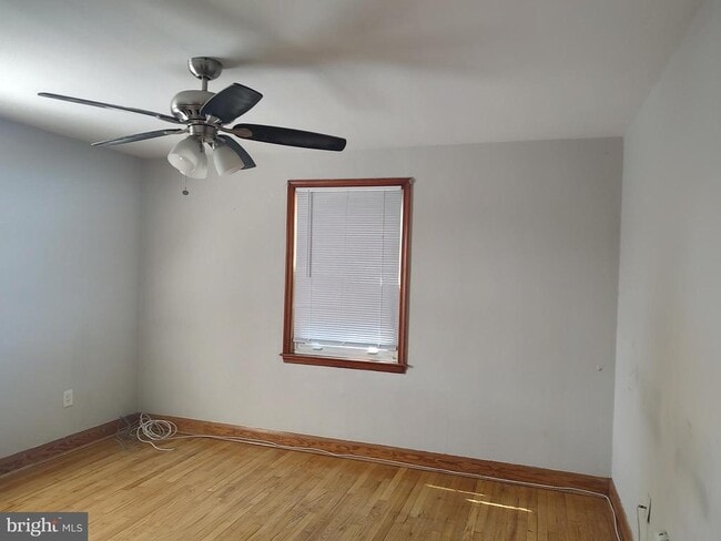 Photo - 2908 5th Ave