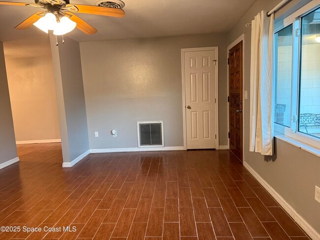 Photo - 3300 Barbara Ln