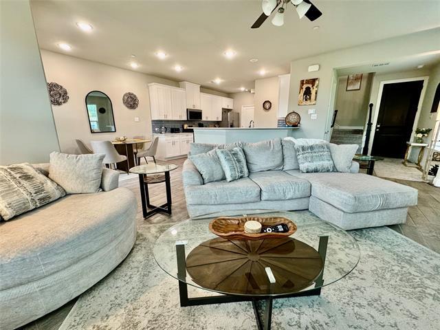 Photo - 1045 Keswick Dr