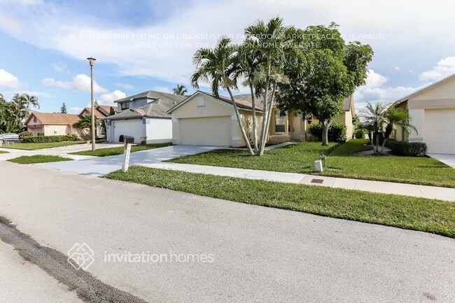 Photo - 5040 Foxhall Dr N