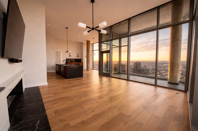 Photo - 1114 W Carroll Ave Unit PH-3301