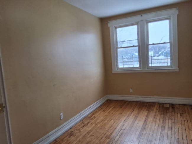 Photo - 95 Treacy Ave Unidad 2