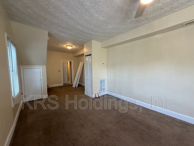 Photo - 754 Fremont St