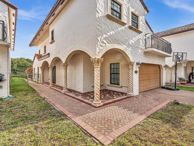 Photo - 2901 Hidden Harbour St