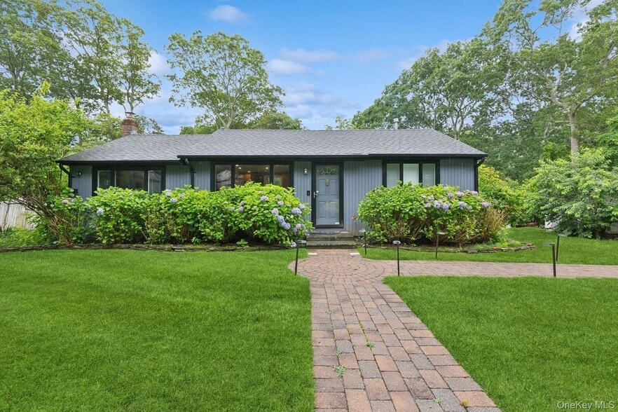 27 Atlantic Ave