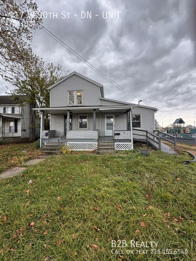 Building Photo - 117 W 30th St Unit DN -