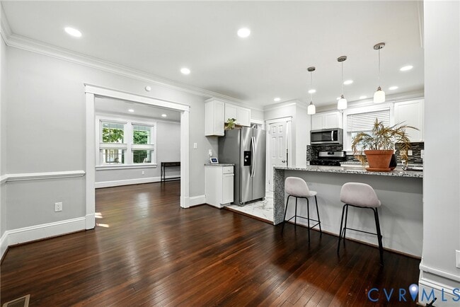 Photo - 2909 Woodcliff Ave