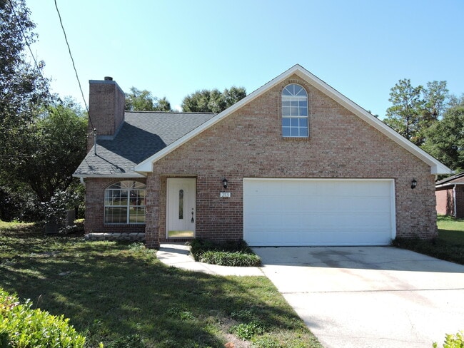 Building Photo - 213 Southgate Dr Rental