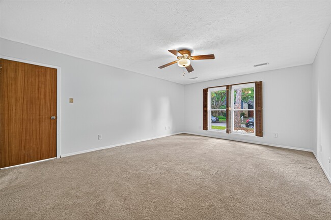 Photo - 21422 Park Willow Dr