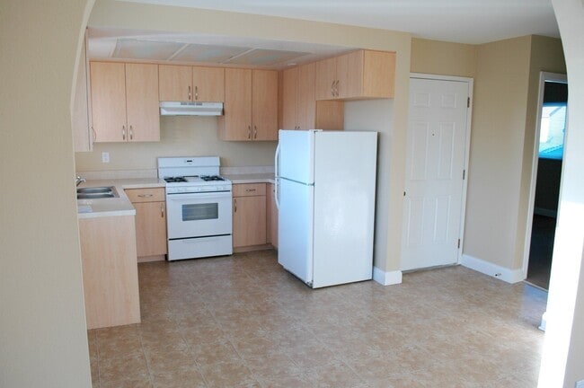 Photo - 951 W Summerland Ave Unidad 2