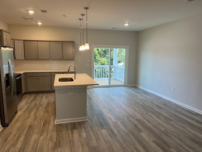 Photo - 40 Hidden Pointe Dr