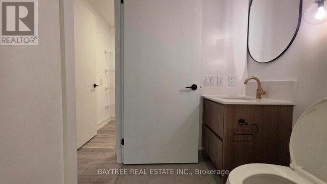 Photo - 1285 Queen St E Unit 316