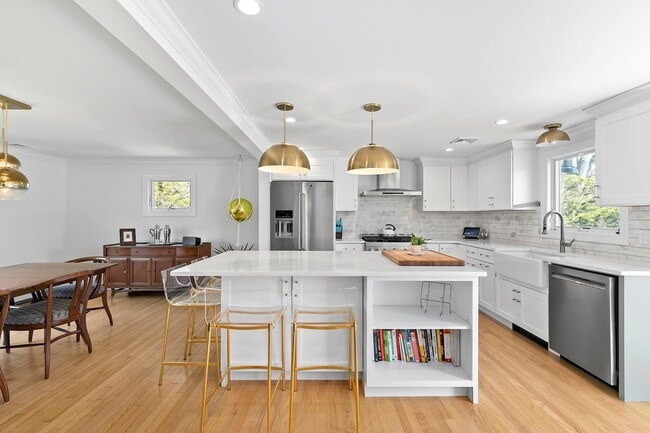 Photo - 15 N Cartwright Rd