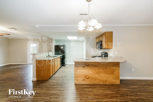 Photo - 812 W Sligh Ave
