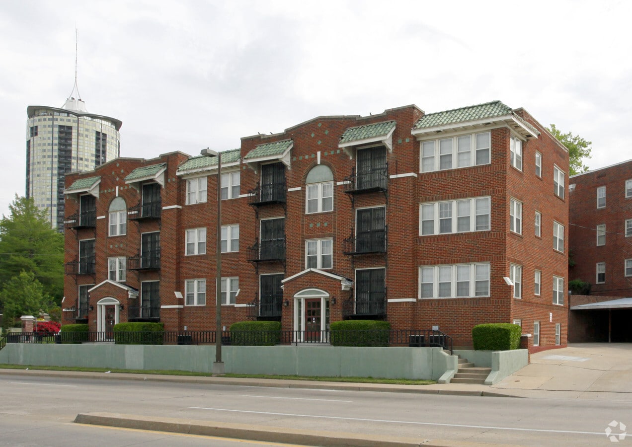 Photo - Riverside Apartments