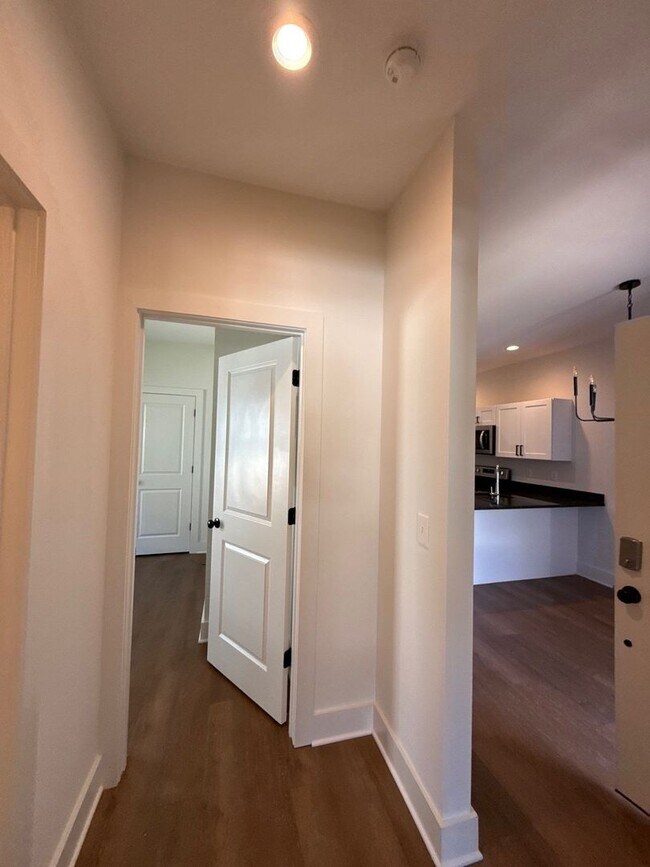 Photo - 3014 N Chamberlain Ave