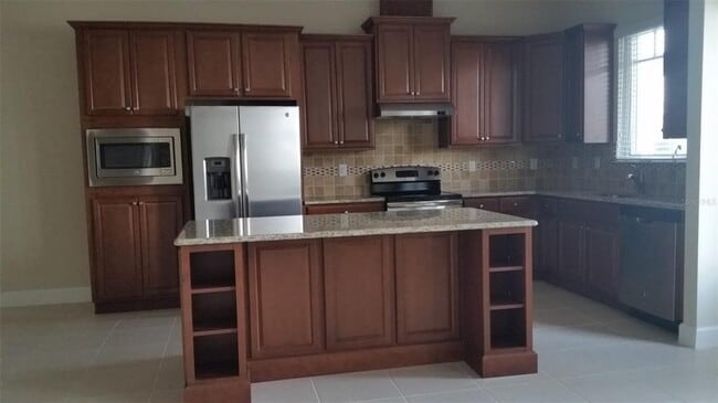 Photo - 13741 Benavente Ave