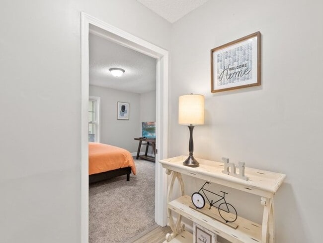 Photo - 524 Branch St