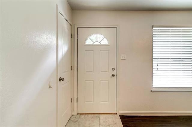 Photo - 2708 Livingston Ave