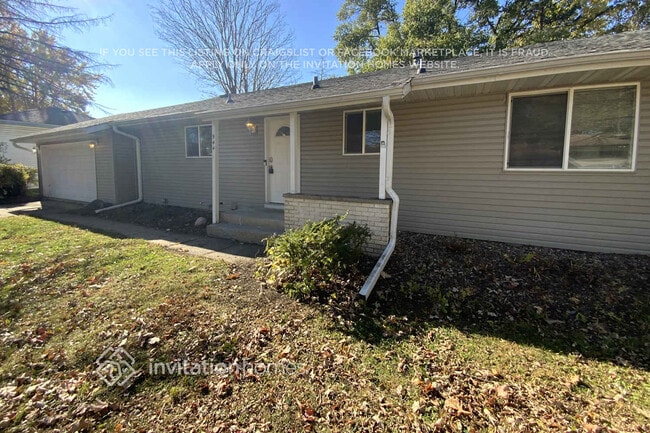 Photo - 944 Beacon Ln