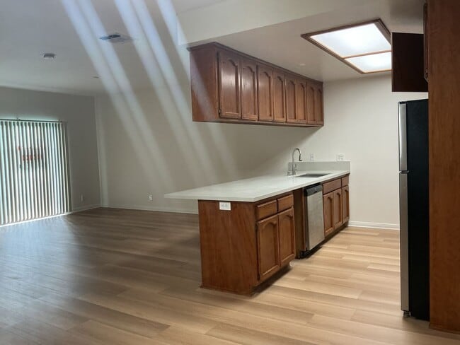 Photo - Los Caballeros #235 Unit 235