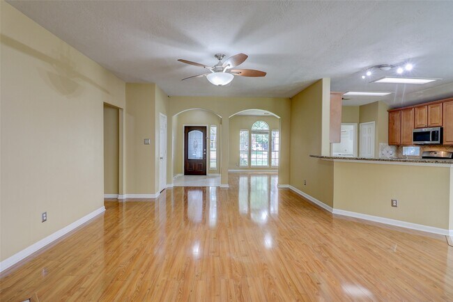 Photo - 3323 Pioneer Bend Ln