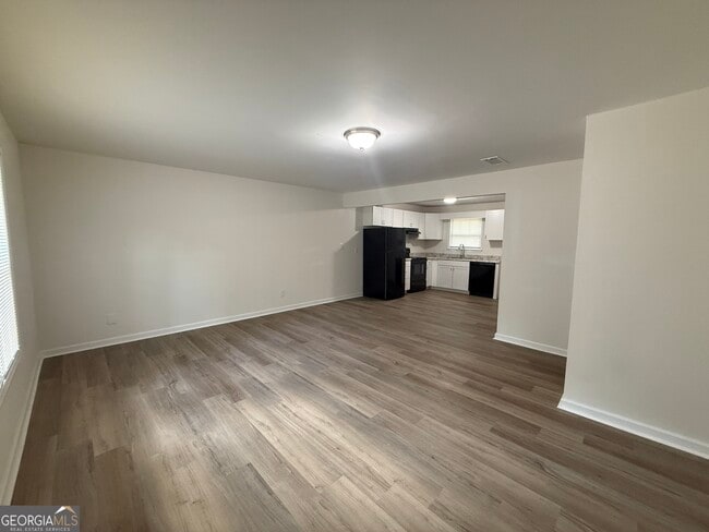 Photo - 345 Rustwood Dr