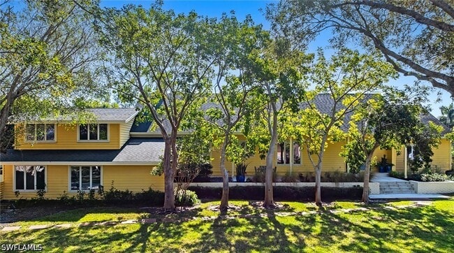 586 Yucca Rd