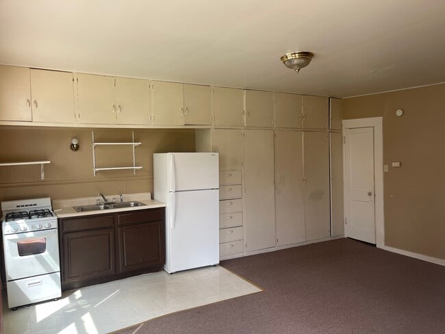 Photo - 518 Church Ave