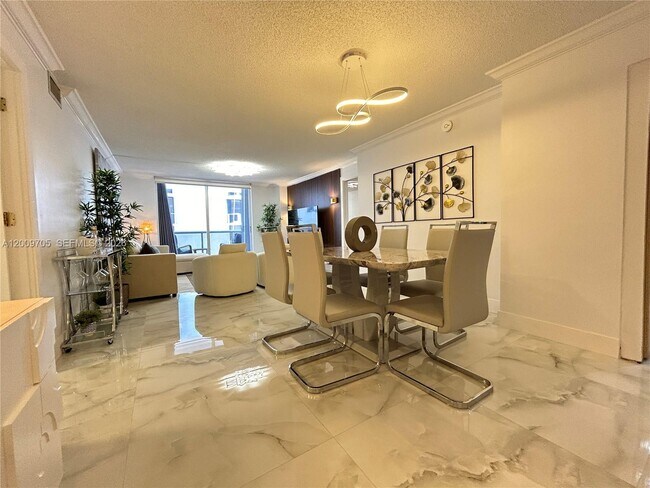 Photo - 6039 Collins Ave Unit 1507